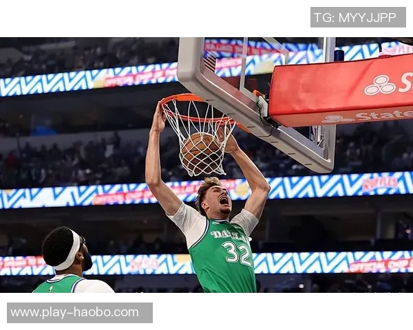 弗拉格狂砍42分创历史追平独行侠新秀单场得分纪录 弗拉格狂砍42分创历史追平独行侠新秀单场得分纪录